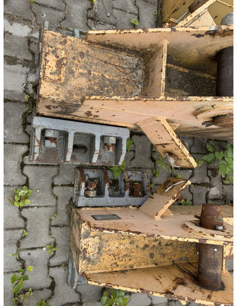 Liebherr 185/200HC Undercarriage 6x6 + 2x A block - Macara turn: Foto 2 Liebherr 185/200HC Undercarriage 6x6 + 2x A block - Macara turn: Foto 2