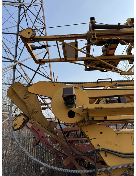 Liebherr 32K x2 in packet, 1993yom, cabin - Macara autoridicatoare: Foto 5 Liebherr 32K x2 in packet, 1993yom, cabin - Macara autoridicatoare: Foto 5