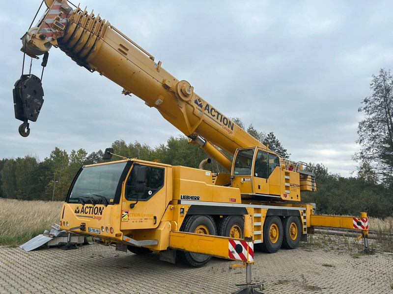Liebherr LTM 1100-4.1 - Macara tot teren: Foto 1 Liebherr LTM 1100-4.1 - Macara tot teren: Foto 1