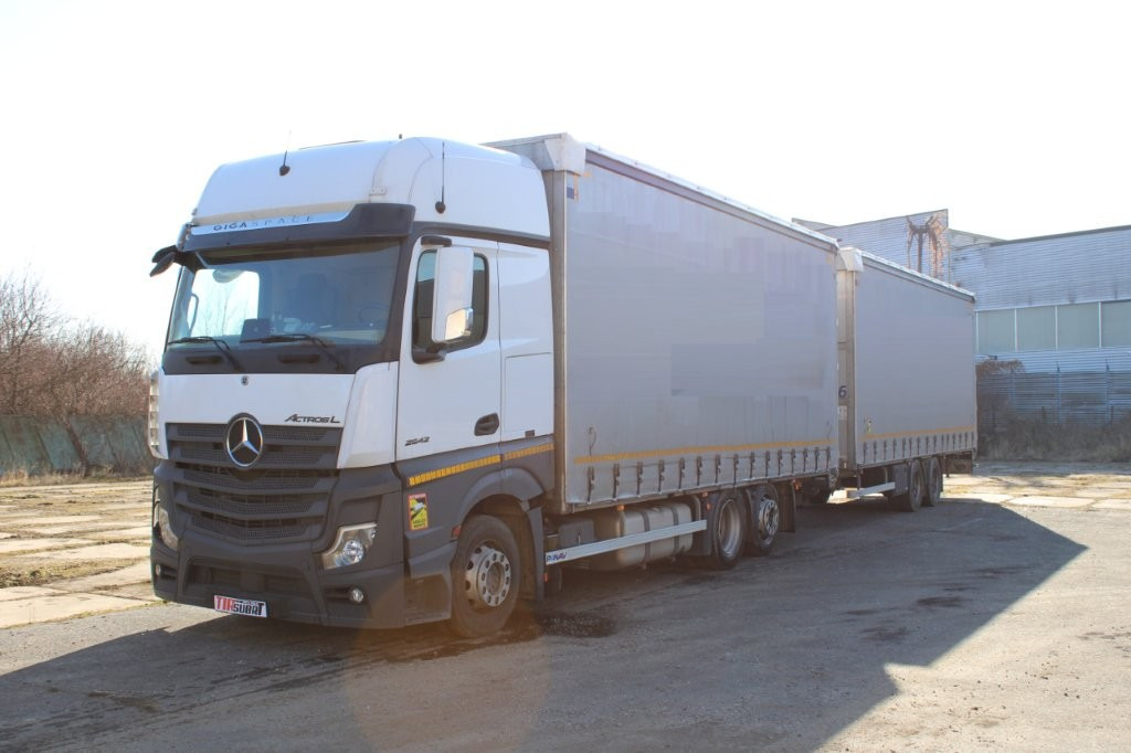 Mercedes-Benz Actros 2542 - Camion cu prelată: Foto 2 Mercedes-Benz Actros 2542 - Camion cu prelată: Foto 2
