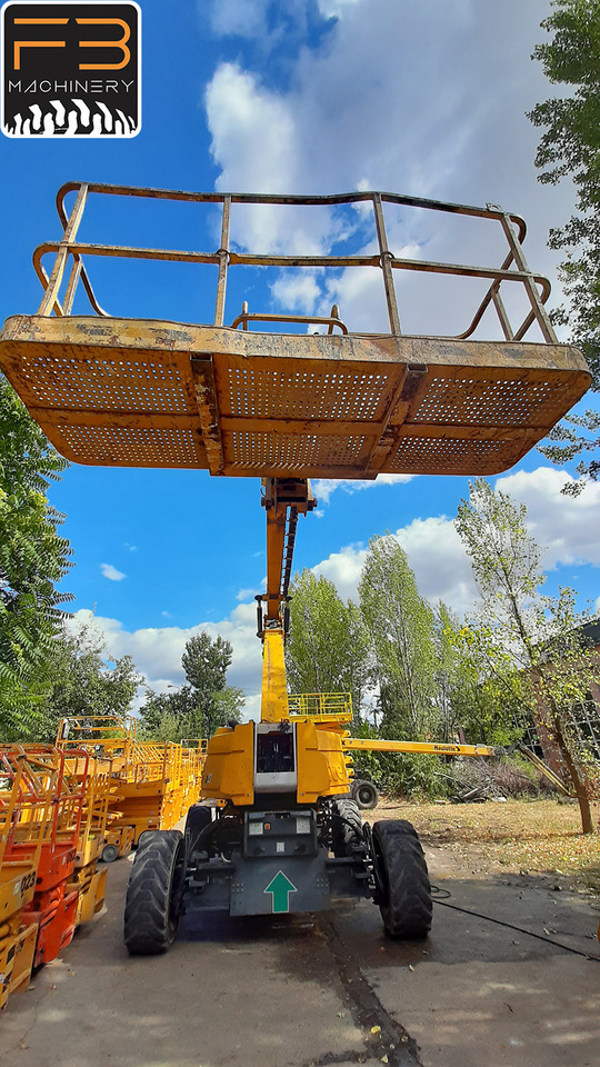 HAULOTTE 32 PX - Nacela articulata: Foto 2 HAULOTTE 32 PX - Nacela articulata: Foto 2