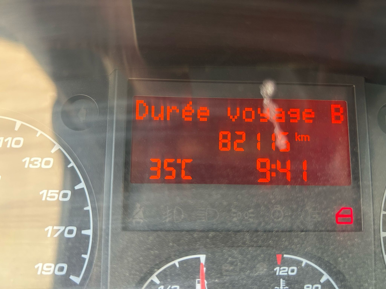 IVECO DAILY 35C13 - Autoutilitară basculantă, Autoutilitară cabină dublă: Foto 5 IVECO DAILY 35C13 - Autoutilitară basculantă, Autoutilitară cabină dublă: Foto 5