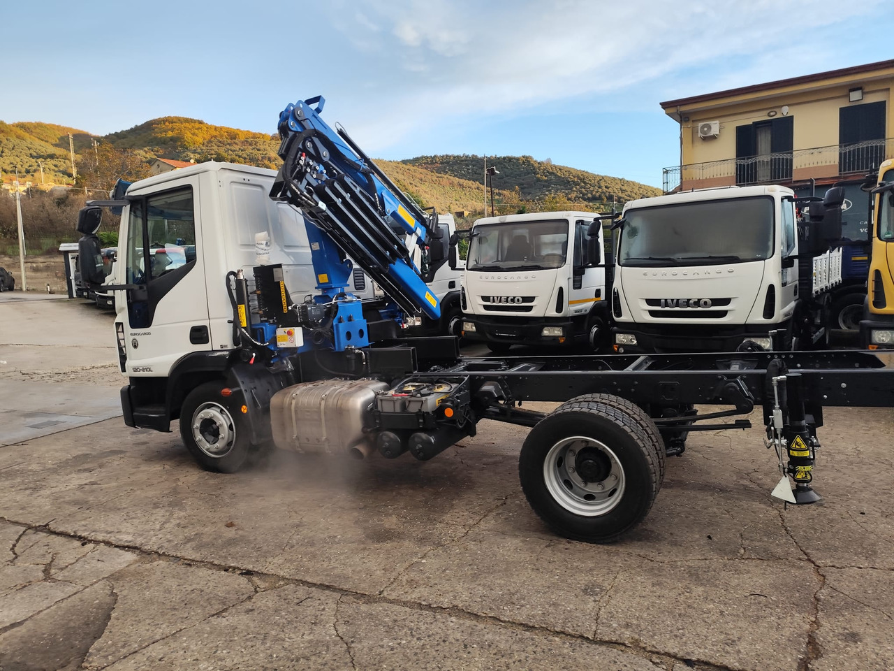 Camion cu macara, Camion basculantă IVECO EUROCARGO 120-210: Foto 29