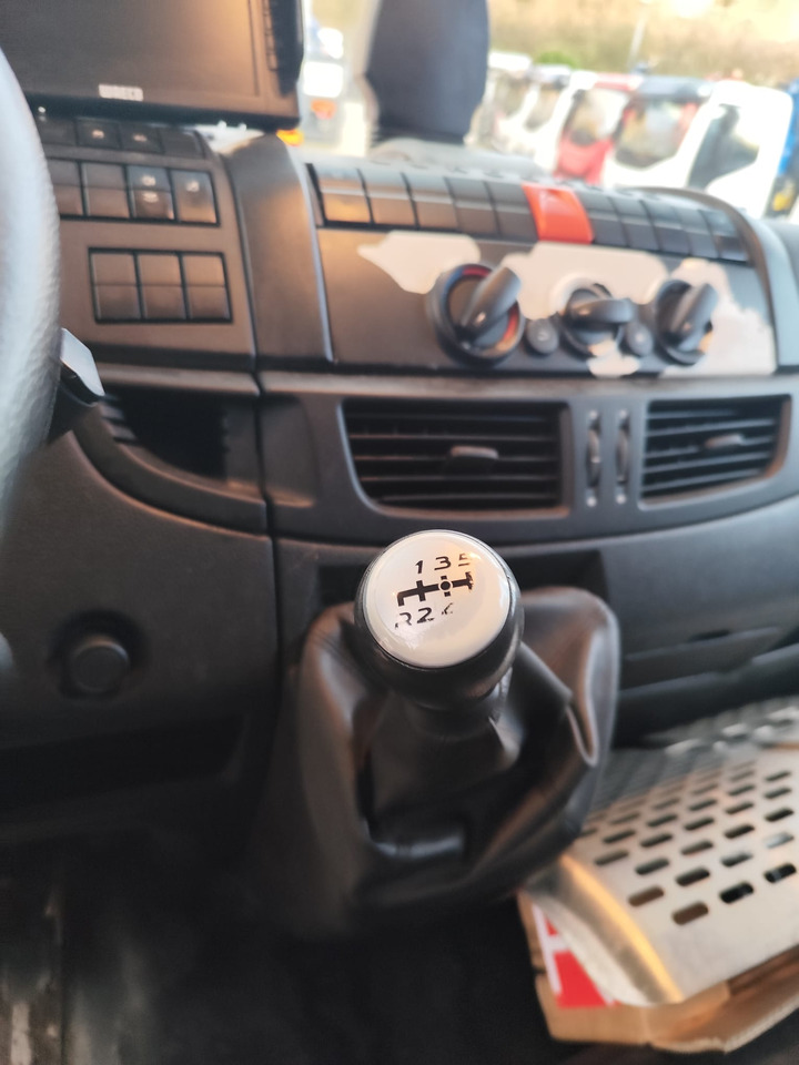 Camion cu macara, Camion basculantă IVECO EUROCARGO 120-210: Foto 8