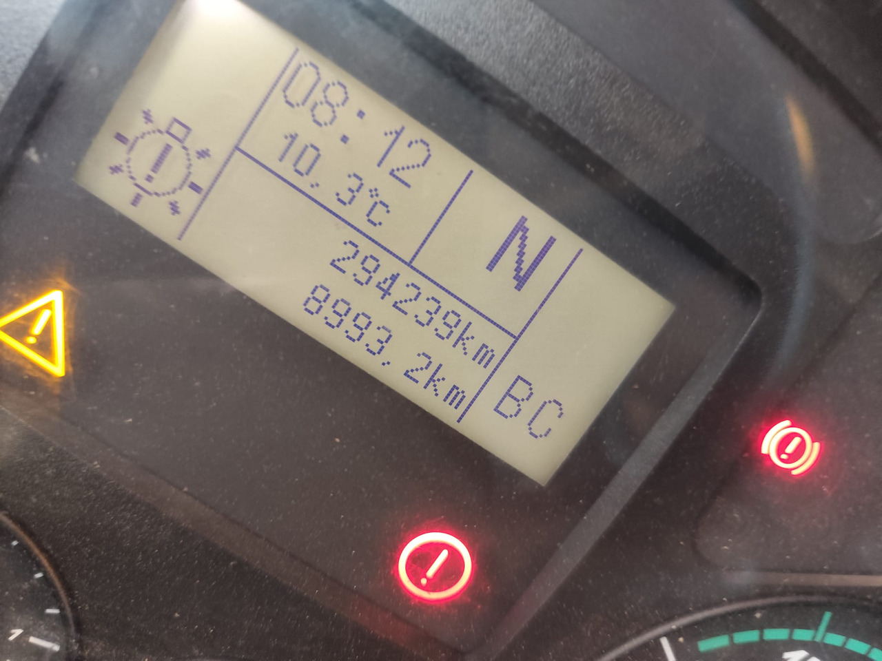 Camion cu macara, Camion basculantă IVECO EUROCARGO 120-210: Foto 6