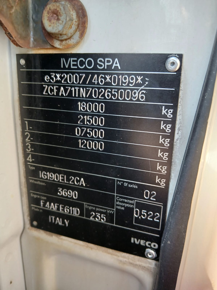 IVECO EUROCARGO 180-320 - Camion cu macara, Camion basculantă: Foto 2 IVECO EUROCARGO 180-320 - Camion cu macara, Camion basculantă: Foto 2