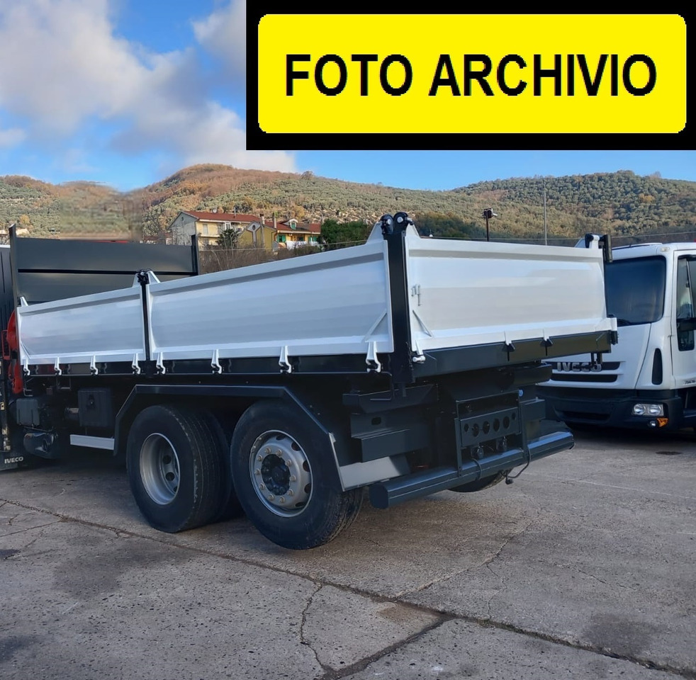 IVECO STRALIS AD 260S31 XP - Camion cu macara: Foto 3 IVECO STRALIS AD 260S31 XP - Camion cu macara: Foto 3