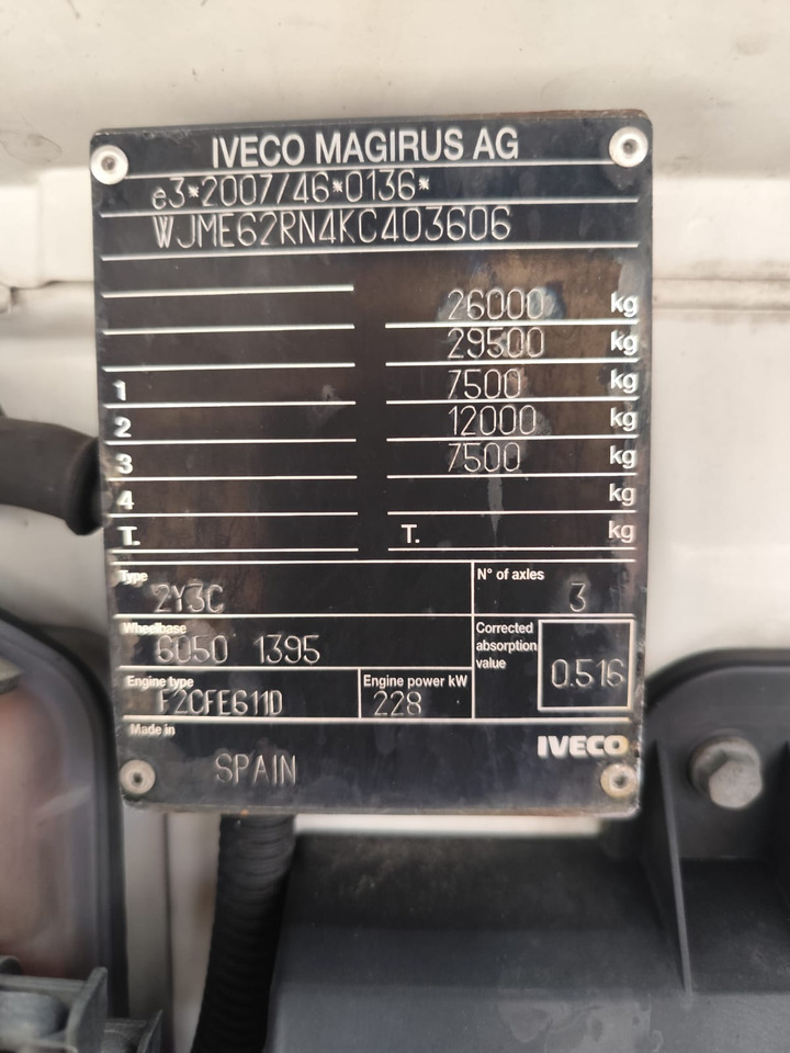 IVECO STRALIS AD 260S31 Y/P - Camion basculantă, Camion cu macara: Foto 2 IVECO STRALIS AD 260S31 Y/P - Camion basculantă, Camion cu macara: Foto 2