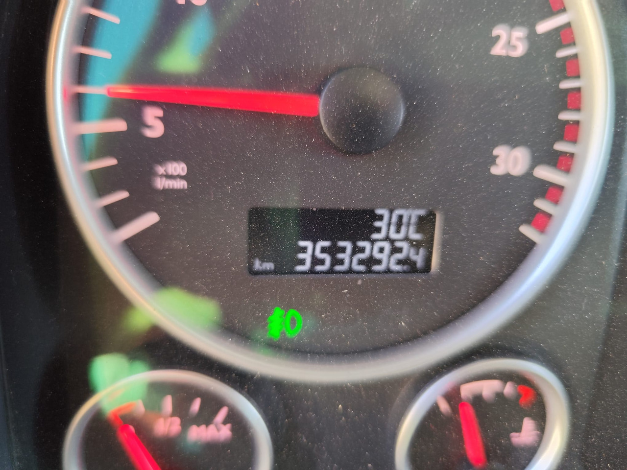 MAN TGS 35.480 - Camion platformă: Foto 4 MAN TGS 35.480 - Camion platformă: Foto 4