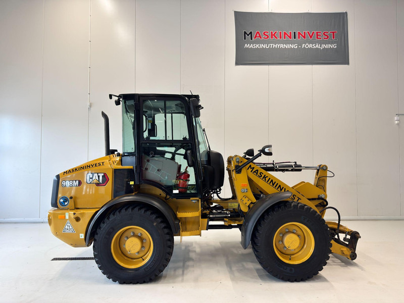 Caterpillar 908 Cat 908 M - Încărcător frontal pe pneuri: Foto 4 Caterpillar 908 Cat 908 M - Încărcător frontal pe pneuri: Foto 4