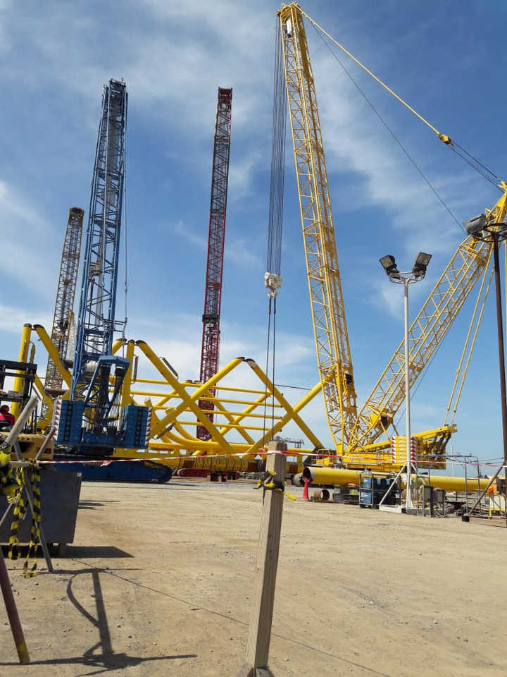 DEMAG CC2800 - Macara pe senile: Foto 4 DEMAG CC2800 - Macara pe senile: Foto 4