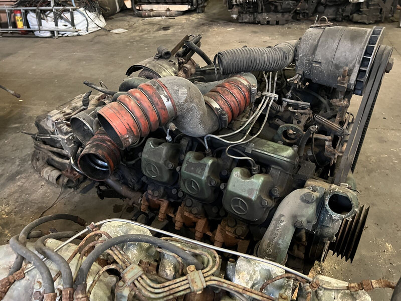 Mercedes-Benz O303 - Motor: Foto 3 Mercedes-Benz O303 - Motor: Foto 3