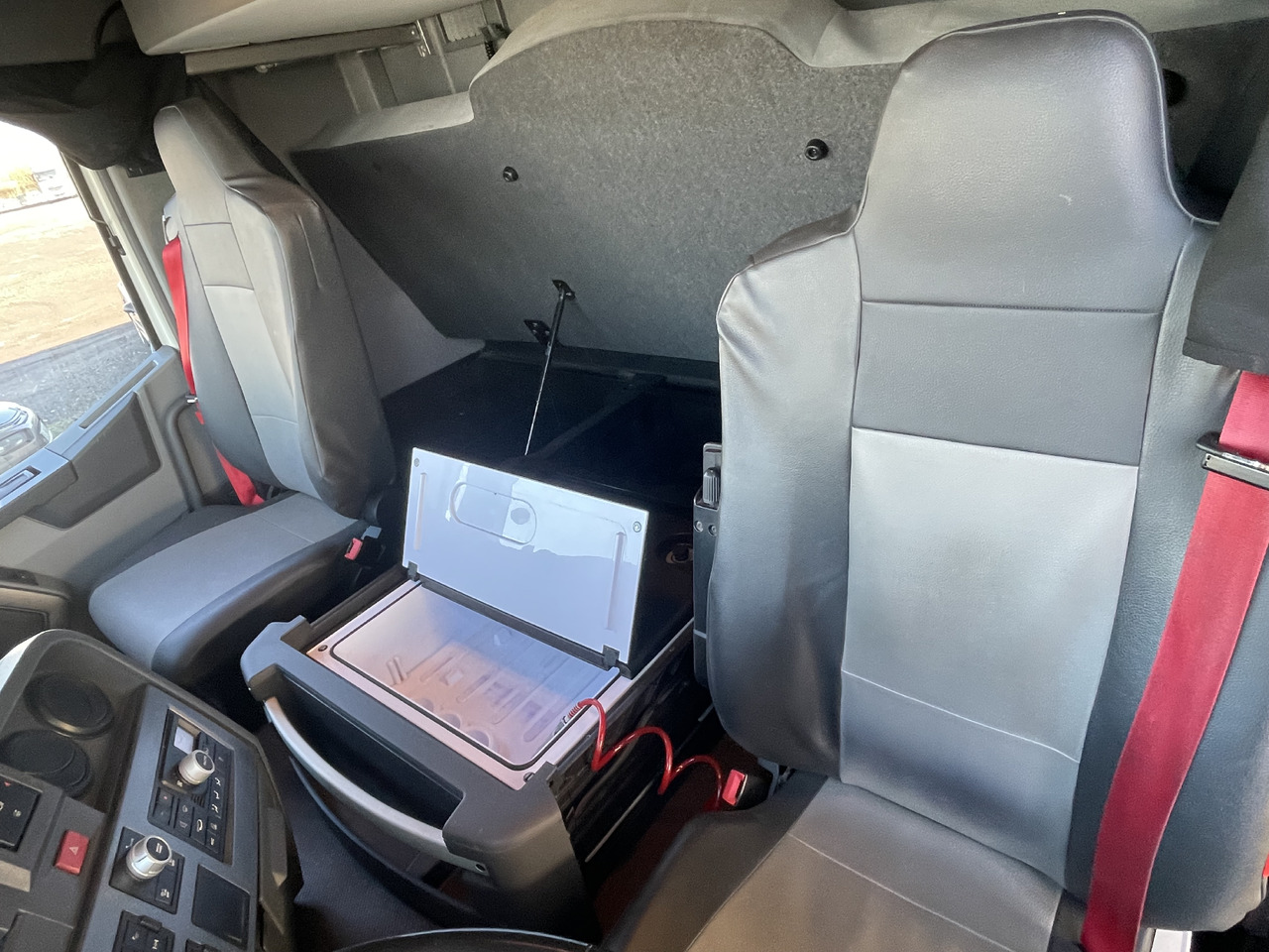 RENAULT T460 - Cap tractor: Foto 5 RENAULT T460 - Cap tractor: Foto 5