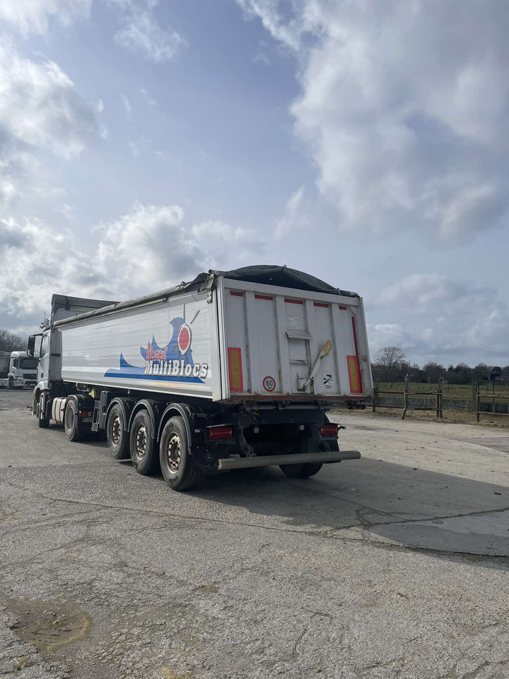 BENALU c39 - Semiremorcă basculantă: Foto 1 BENALU c39 - Semiremorcă basculantă: Foto 1