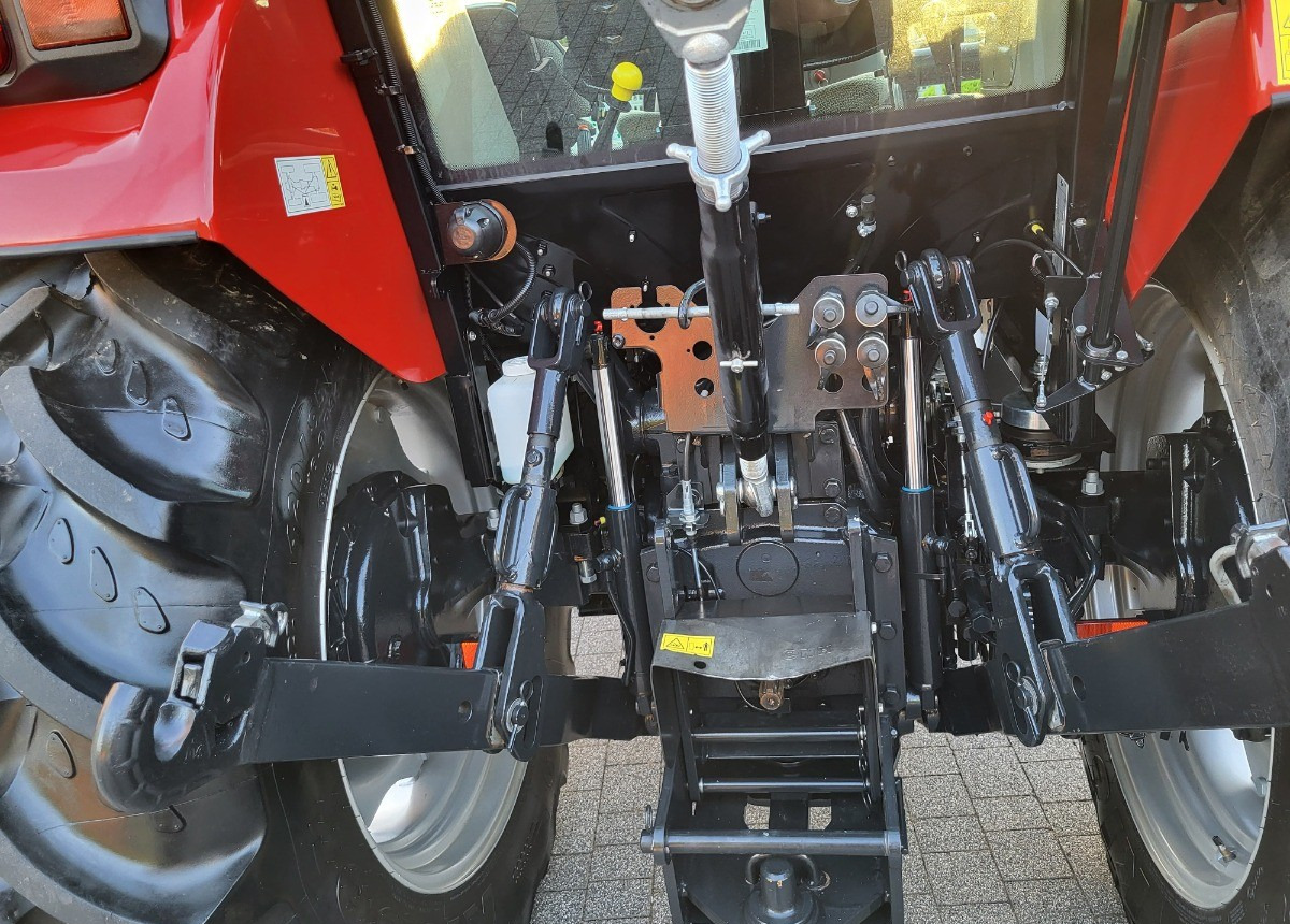 Case IH 85A jak nowy 4x4WD - Tractor agricol: Foto 5 Case IH 85A jak nowy 4x4WD - Tractor agricol: Foto 5