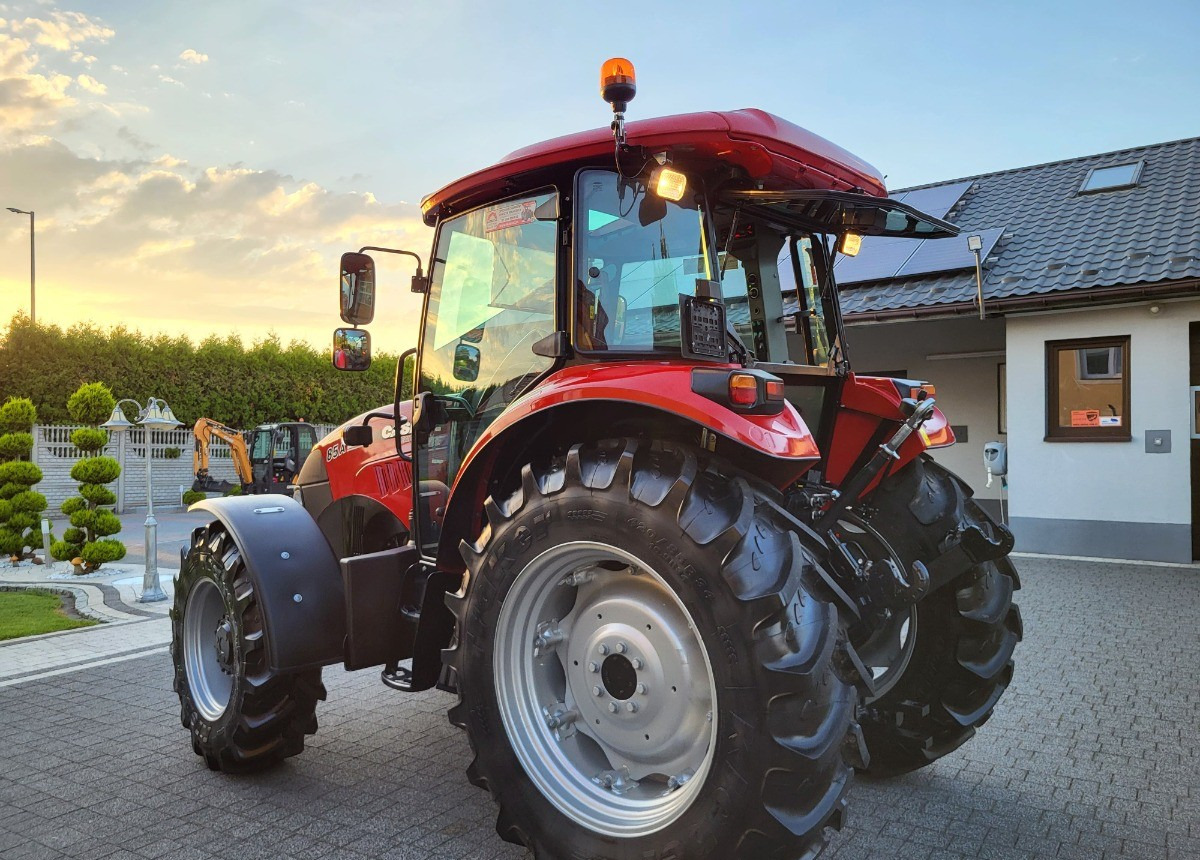 Case IH 85A jak nowy 4x4WD - Tractor agricol: Foto 4 Case IH 85A jak nowy 4x4WD - Tractor agricol: Foto 4