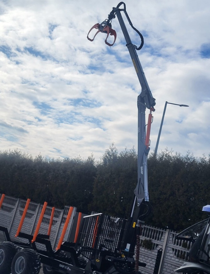 Tractor agricol nou LOVOL M754 + Przyczepa BMF 8T2Pro: Foto 8 Tractor agricol nou LOVOL M754 + Przyczepa BMF 8T2Pro: Foto 8