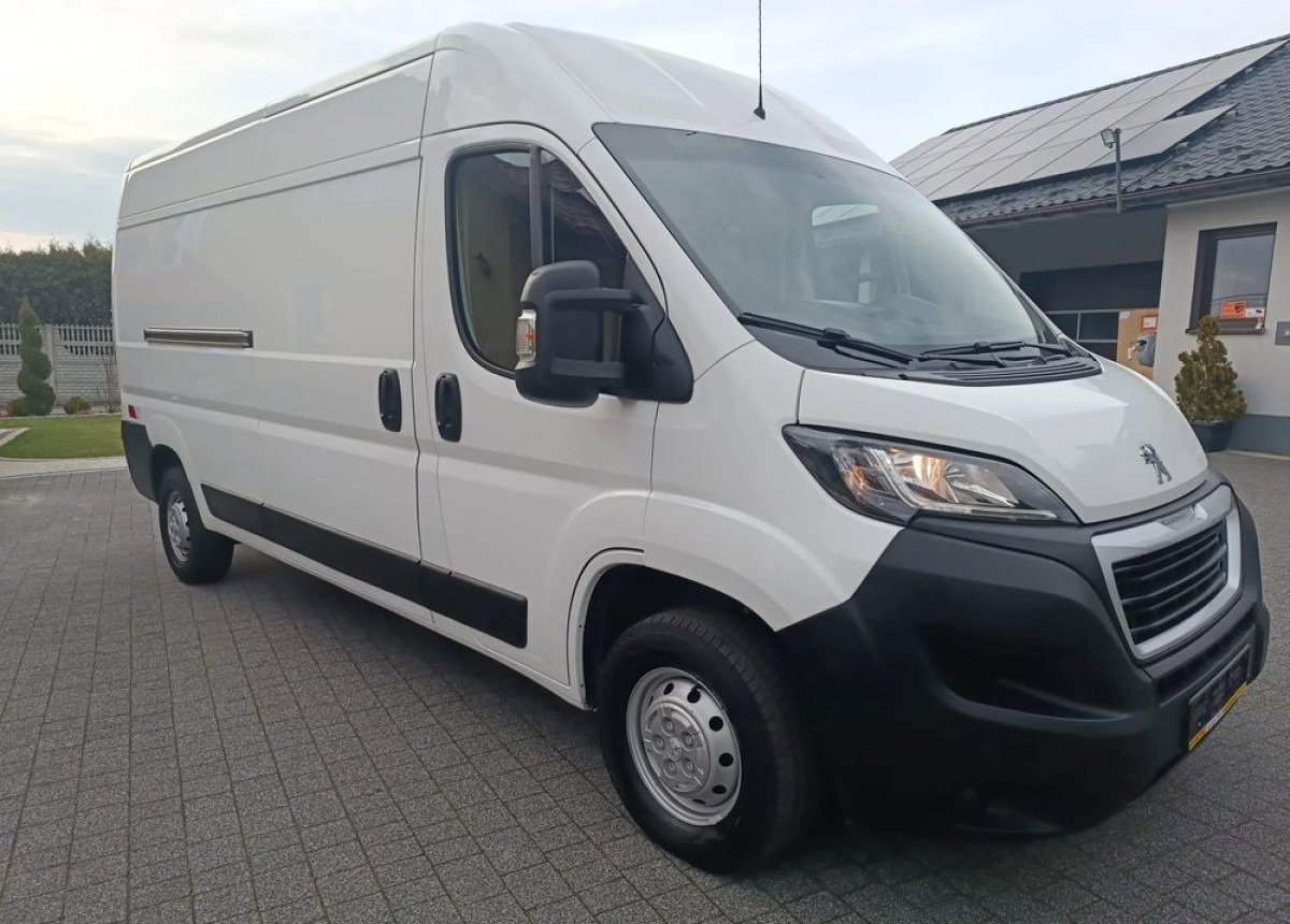 Peugeot Boxer Avanti EDITION L3H2 Ful Serwis Z Niemiec - Dubă: Foto 2 Peugeot Boxer Avanti EDITION L3H2 Ful Serwis Z Niemiec - Dubă: Foto 2