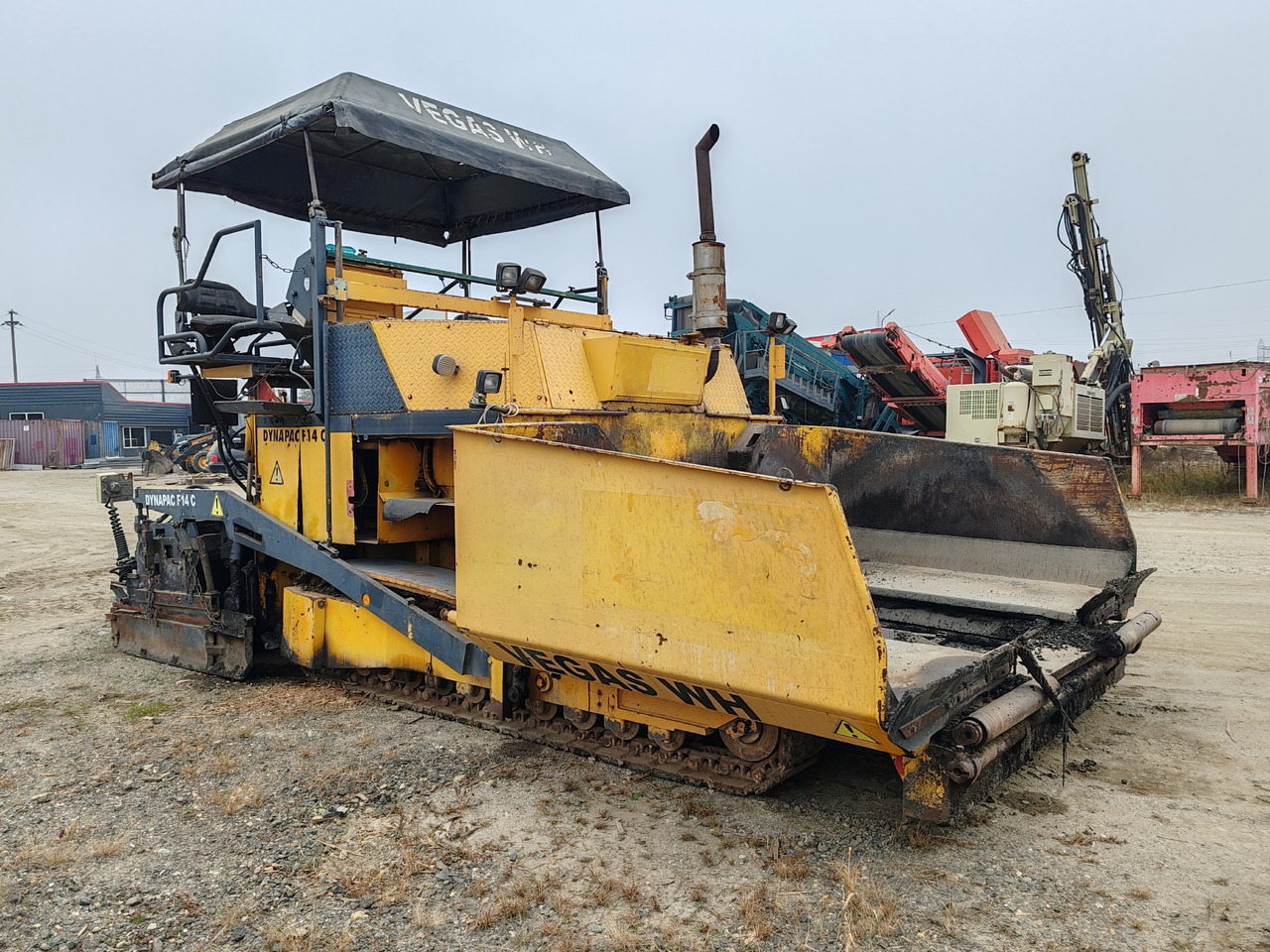 Dynapac F14C - Gudronator: Foto 1 Dynapac F14C - Gudronator: Foto 1