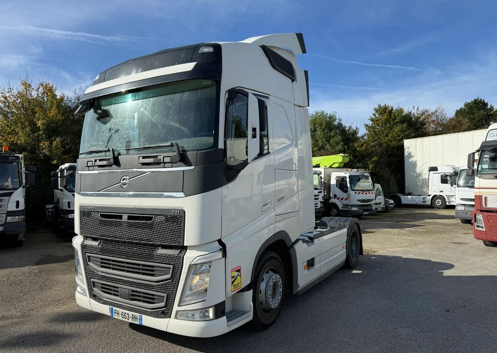 Volvo FH 500 - Cap tractor: Foto 1 Volvo FH 500 - Cap tractor: Foto 1