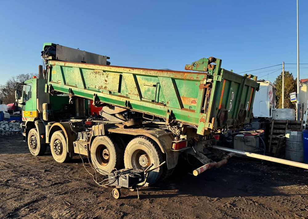 Iveco EuroTrakker - Camion basculantă: Foto 4 Iveco EuroTrakker - Camion basculantă: Foto 4