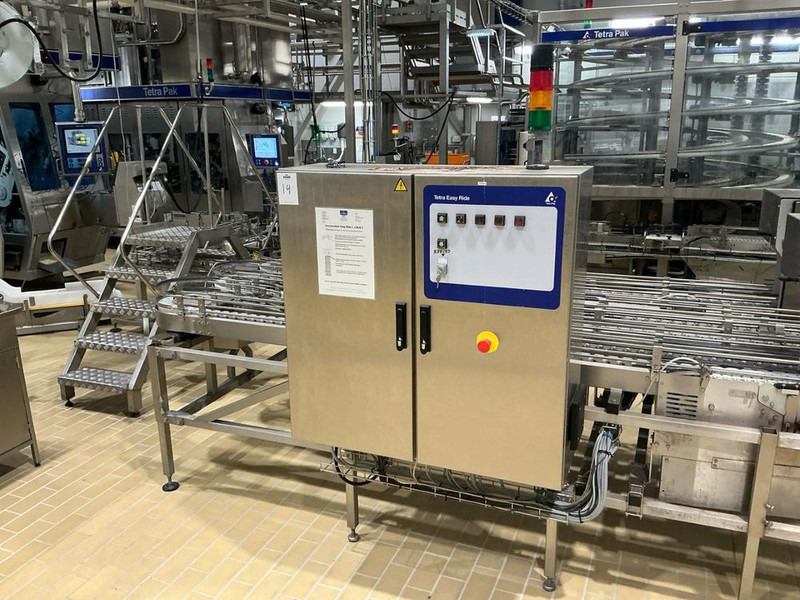 Bandă transportoare Tetra Pak Easy Ride: Foto 6 Bandă transportoare Tetra Pak Easy Ride: Foto 6