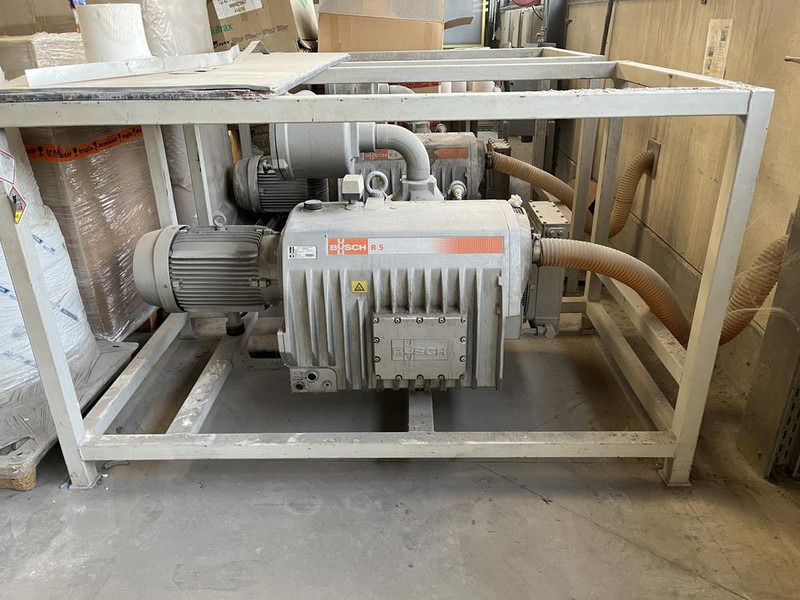 Busch R5 RA 0630 B 461 EEZZ - Utilaje constructii: Foto 1 Busch R5 RA 0630 B 461 EEZZ - Utilaje constructii: Foto 1