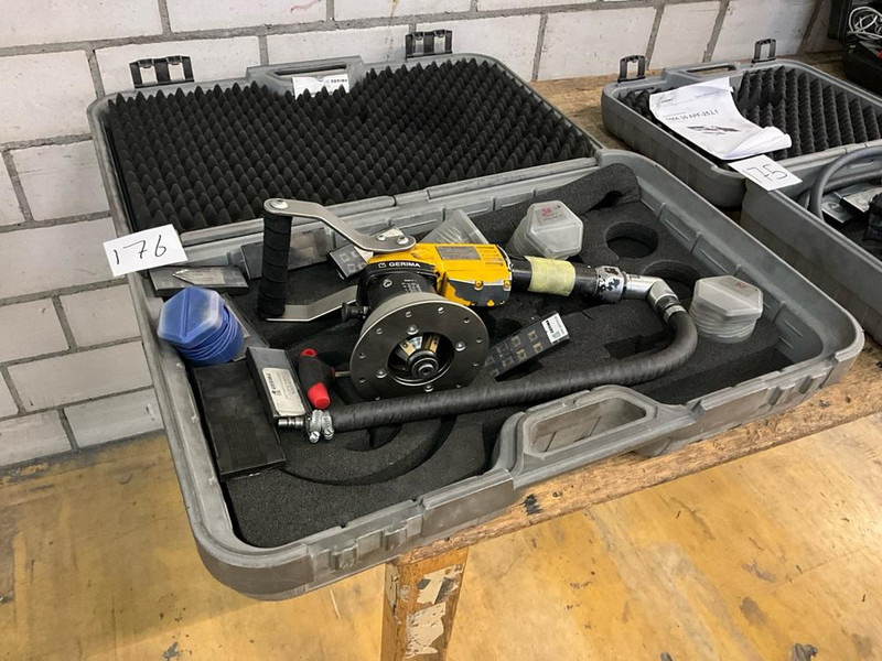 Onbekend - Utilaje constructii: Foto 2 Onbekend - Utilaje constructii: Foto 2