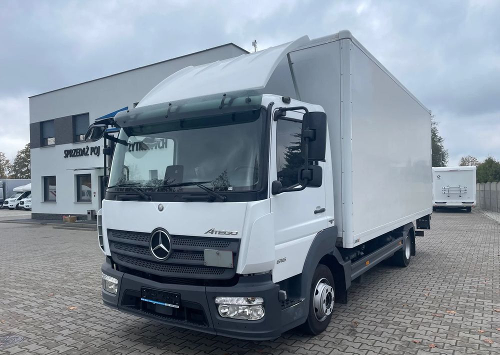 Mercedes-Benz ATEGO 816 DMC 8600 kg - Camion furgon: Foto 1 Mercedes-Benz ATEGO 816 DMC 8600 kg - Camion furgon: Foto 1