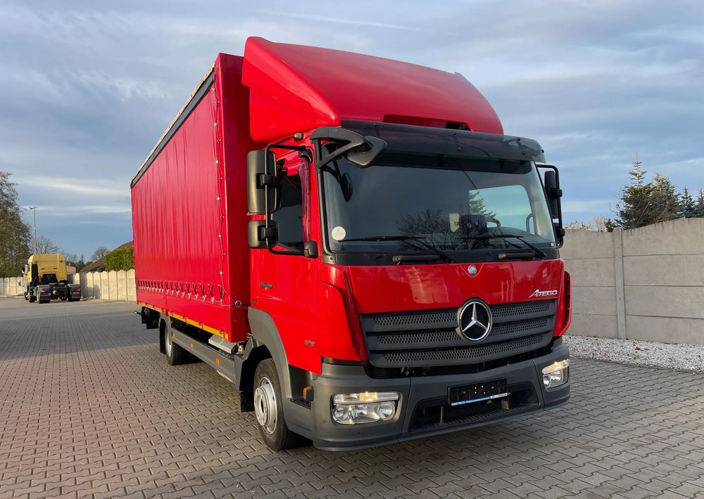 Mercedes-Benz ATEGO 818, Klima, webasto, 17 euro palet! - Camion cu prelată: Foto 3 Mercedes-Benz ATEGO 818, Klima, webasto, 17 euro palet! - Camion cu prelată: Foto 3