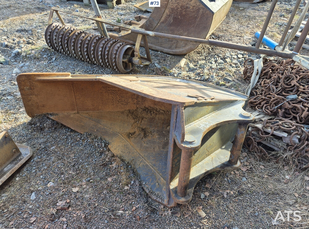 Terästyö Salminen Vesijohtokauha S-60 - Cupă excavator pentru Utilaje constructii: Foto 1 Terästyö Salminen Vesijohtokauha S-60 - Cupă excavator pentru Utilaje constructii: Foto 1