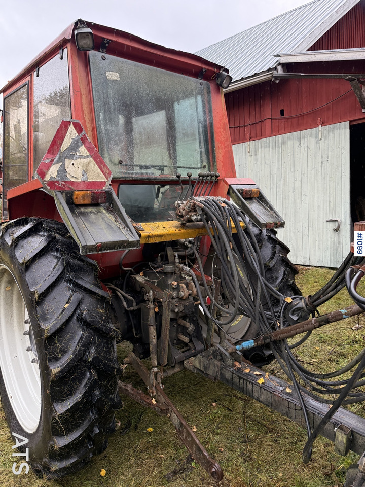 Valmet 505 Tractor and forestry trailer - Tractor agricol, Remorcă forestieră: Foto 3 Valmet 505 Tractor and forestry trailer - Tractor agricol, Remorcă forestieră: Foto 3