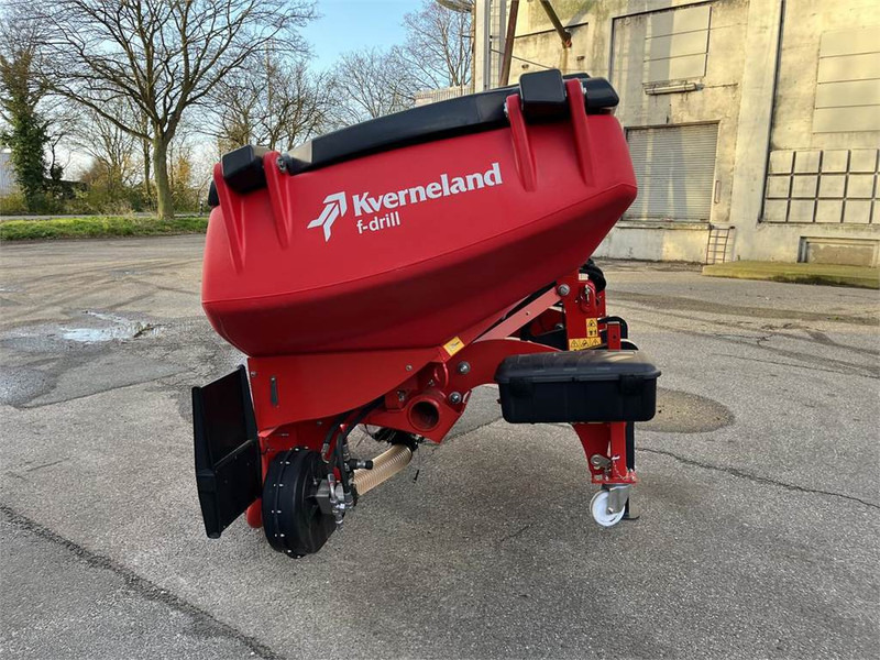 Kverneland F Drill Maxi 2200 Liter - Semănătoare combinată: Foto 3 Kverneland F Drill Maxi 2200 Liter - Semănătoare combinată: Foto 3