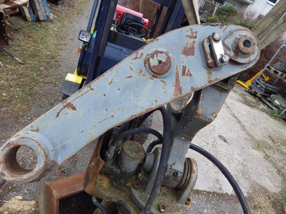 Liebherr GM8 GM10 Greifer 600 mm SB mit SW48 Adapter - Cupa graifer pentru Utilaje constructii: Foto 3 Liebherr GM8 GM10 Greifer 600 mm SB mit SW48 Adapter - Cupa graifer pentru Utilaje constructii: Foto 3