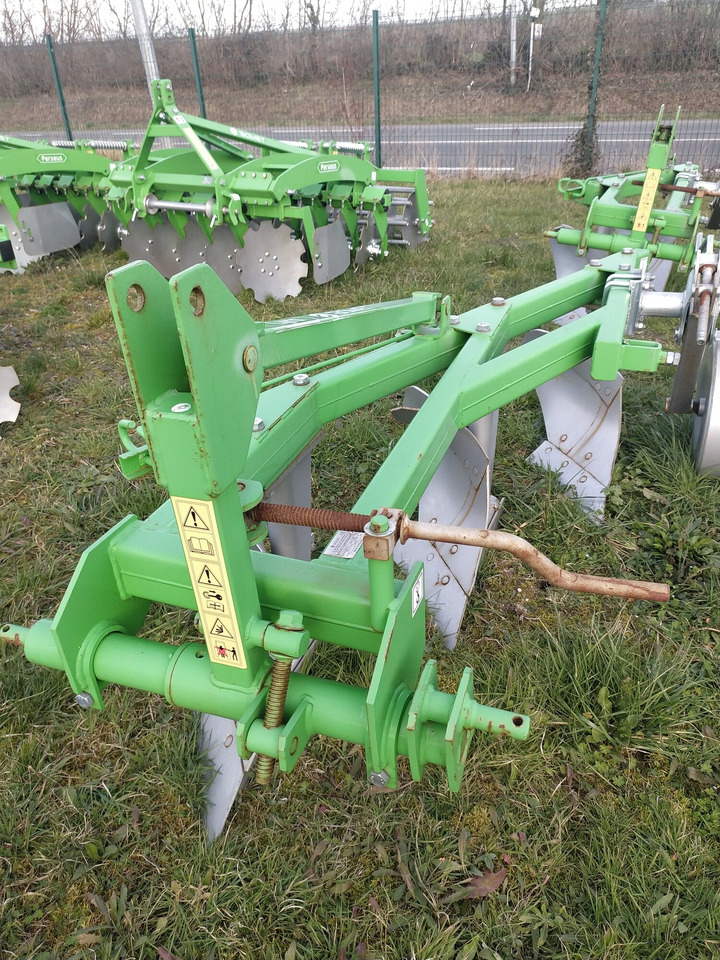 BOMET Charrue à Socs LYRA - Plug: Foto 2 BOMET Charrue à Socs LYRA - Plug: Foto 2