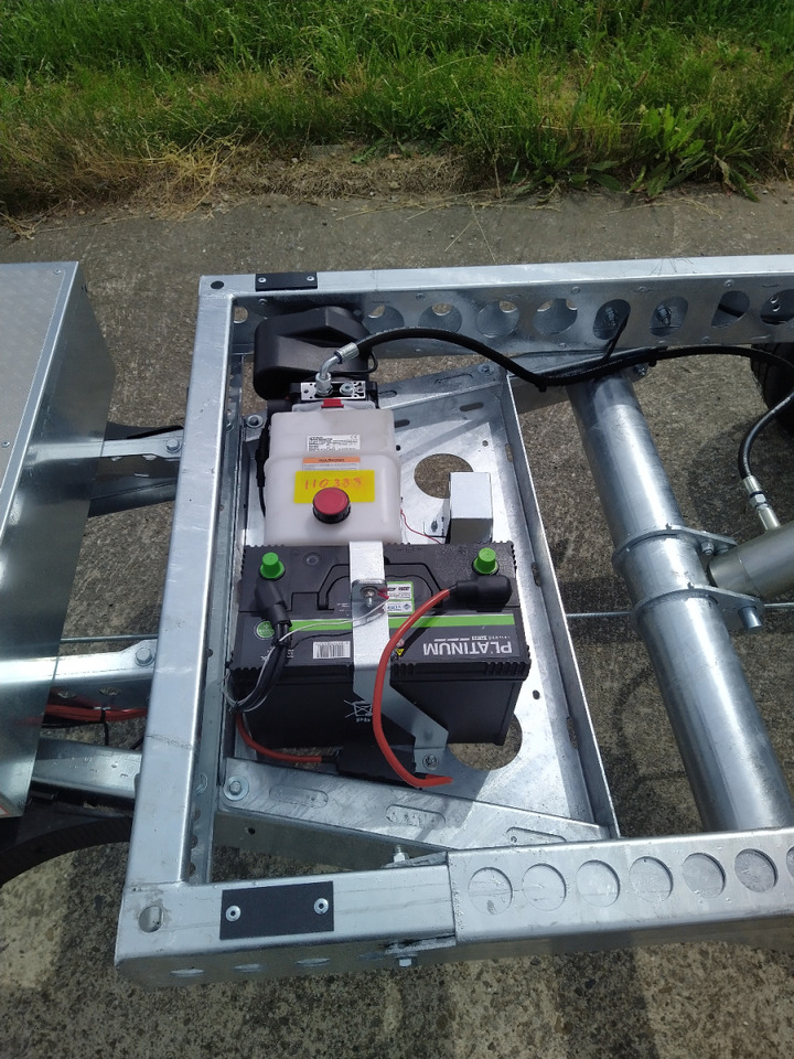 BRIAN JAMES TRAILERS Tipper 526 3.10x1.60 - Remorca auto: Foto 4 BRIAN JAMES TRAILERS Tipper 526 3.10x1.60 - Remorca auto: Foto 4