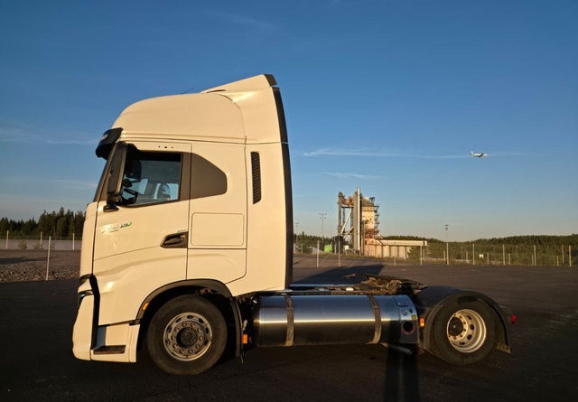 IvecoS-Way 460 4x2 LNG / LBG - Cap tractor: Foto 2 IvecoS-Way 460 4x2 LNG / LBG - Cap tractor: Foto 2