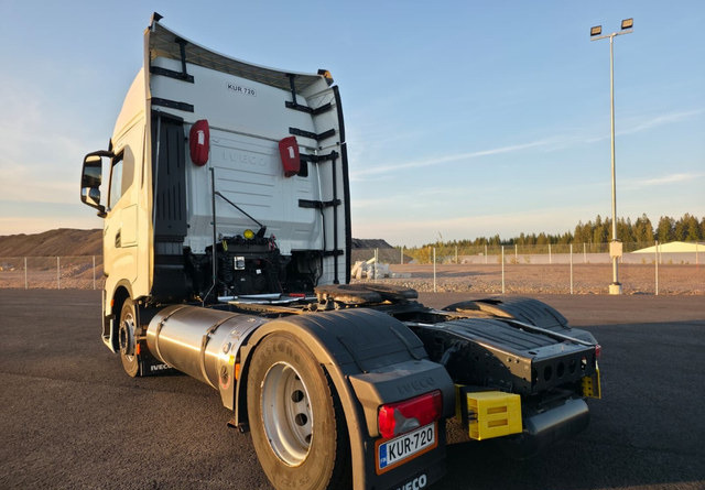 IvecoS-Way 460 4x2 LNG / LBG - Cap tractor: Foto 3 IvecoS-Way 460 4x2 LNG / LBG - Cap tractor: Foto 3