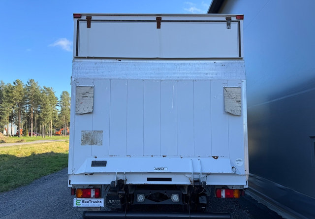 Mercedes-BenzAtego kaappi + perälauta - Camion furgon: Foto 4 Mercedes-BenzAtego kaappi + perälauta - Camion furgon: Foto 4