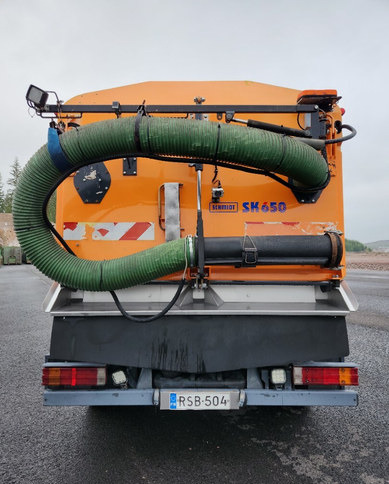 SchmidtSK650 Atego 85kmh/h - Măturătoare stradală: Foto 4 SchmidtSK650 Atego 85kmh/h - Măturătoare stradală: Foto 4
