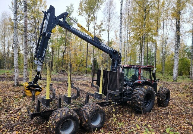 ValtraN123 + Kronos 140 4WDM + Cranab FC8 - Tractor forestier, Remorcă forestieră: Foto 4 ValtraN123 + Kronos 140 4WDM + Cranab FC8 - Tractor forestier, Remorcă forestieră: Foto 4