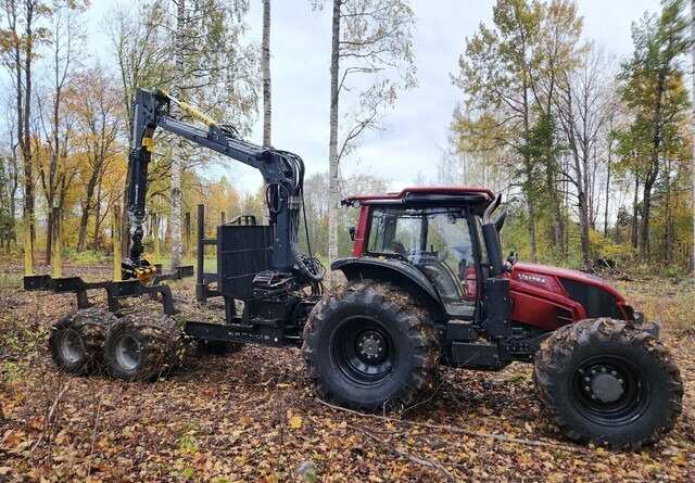 ValtraN123 + Kronos 140 4WDM + Cranab FC8 - Tractor forestier, Remorcă forestieră: Foto 5 ValtraN123 + Kronos 140 4WDM + Cranab FC8 - Tractor forestier, Remorcă forestieră: Foto 5