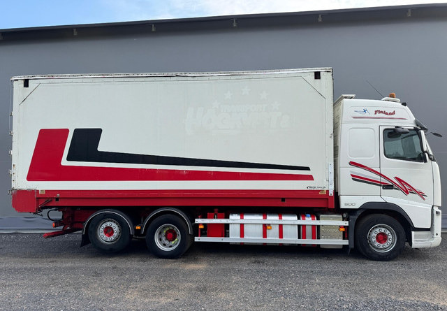 VolvoFH13 500 6x2 Rahtikaappi - Camion furgon: Foto 5 VolvoFH13 500 6x2 Rahtikaappi - Camion furgon: Foto 5