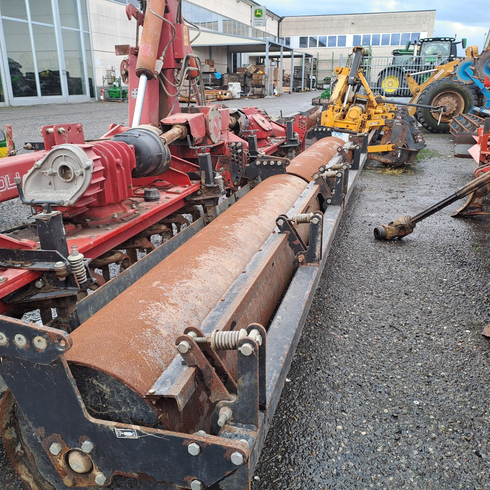 ERPICE ROTANTE DUPLO T500 - Grapă rotativă: Foto 5 ERPICE ROTANTE DUPLO T500 - Grapă rotativă: Foto 5