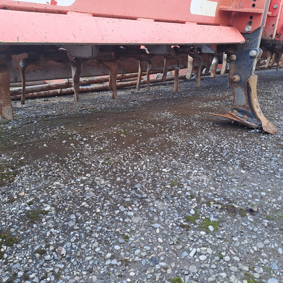 ERPICE ROTANTE MASCHIO AQUILA 7000 - Grapă rotativă: Foto 3 ERPICE ROTANTE MASCHIO AQUILA 7000 - Grapă rotativă: Foto 3