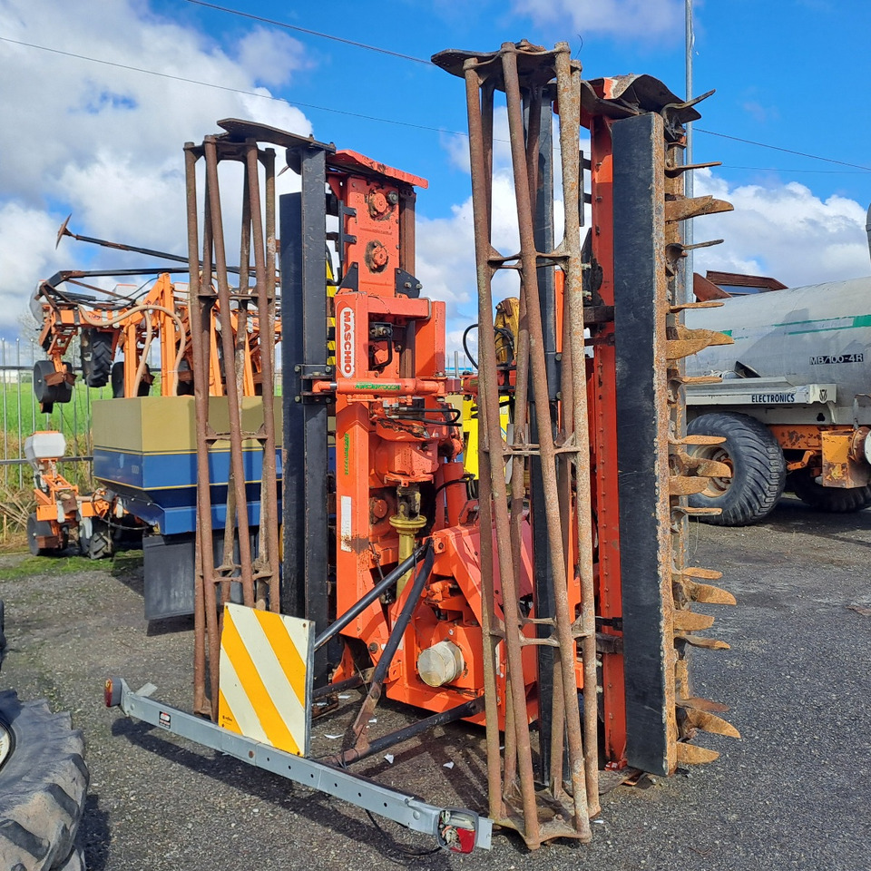 ERPICE ROTANTE MASCHIO AQUILA MODELLO 5000 - Grapă rotativă: Foto 1 ERPICE ROTANTE MASCHIO AQUILA MODELLO 5000 - Grapă rotativă: Foto 1