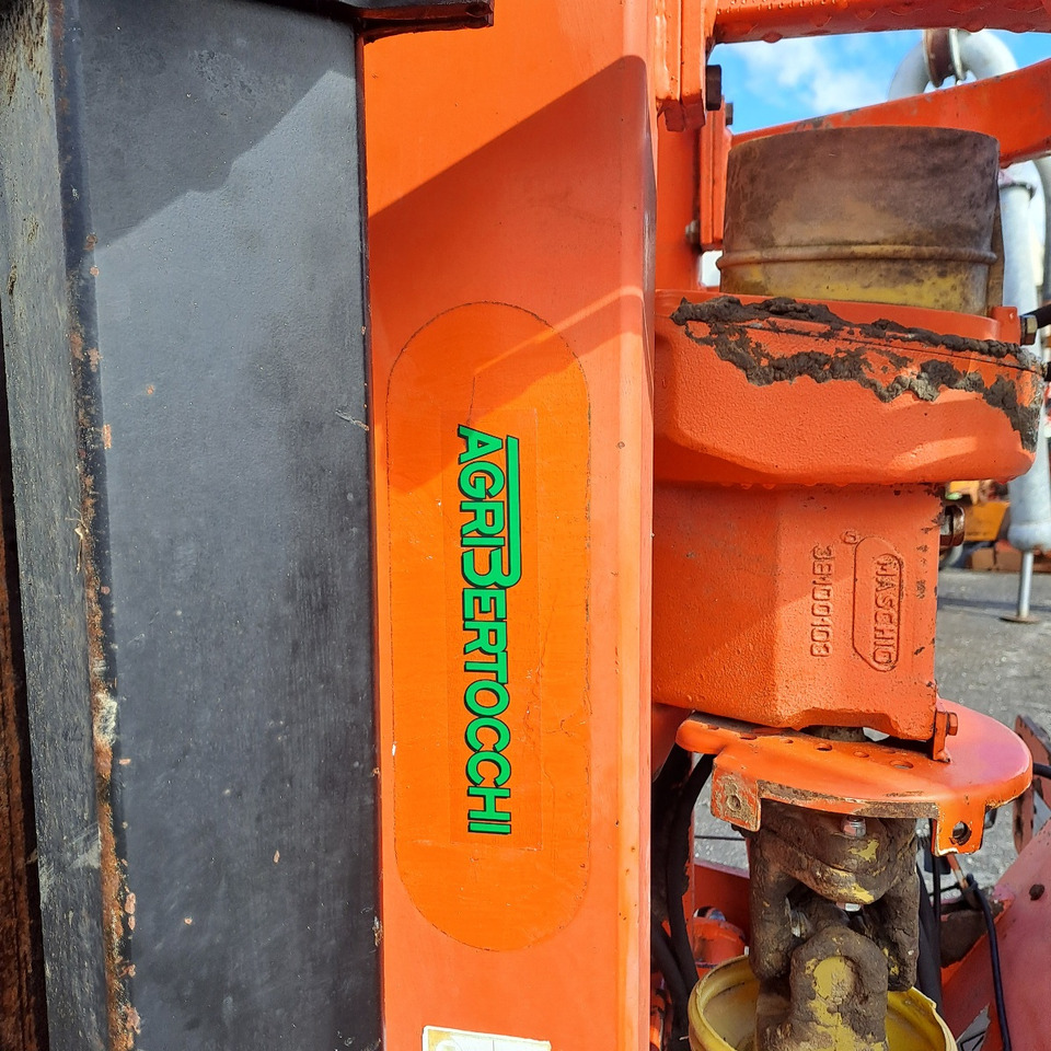 ERPICE ROTANTE MASCHIO AQUILA MODELLO 5000 - Grapă rotativă: Foto 2 ERPICE ROTANTE MASCHIO AQUILA MODELLO 5000 - Grapă rotativă: Foto 2