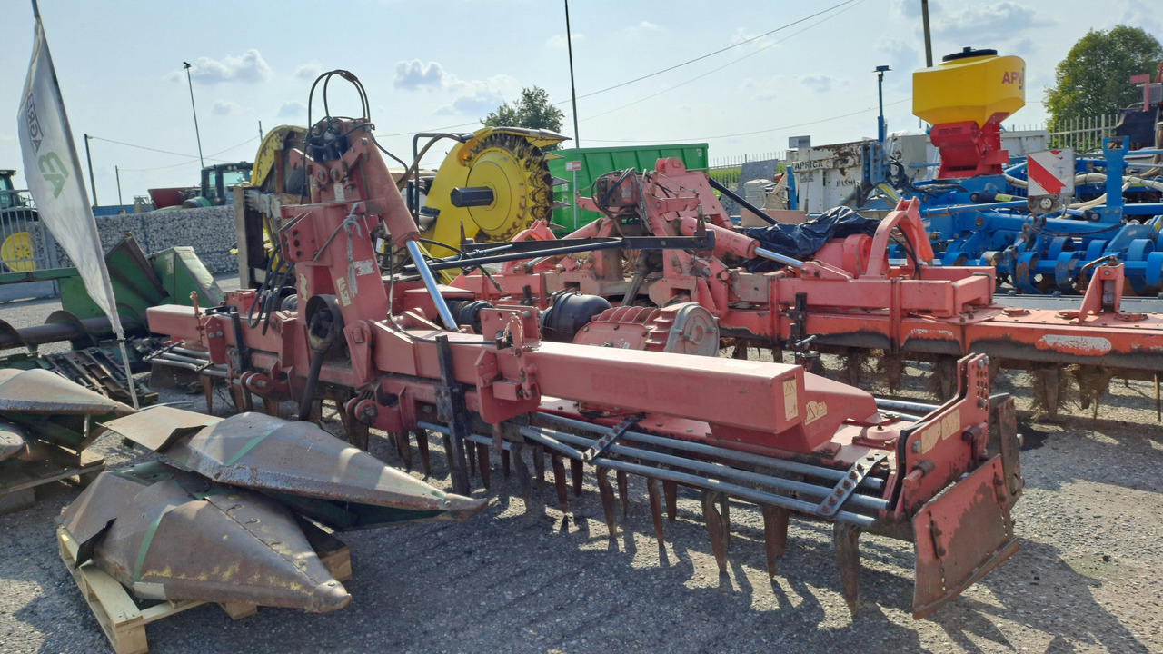 ERPICE ROTANTE RULLO GABBIA FERABOLI DUPLO T600 - Grapă rotativă: Foto 1 ERPICE ROTANTE RULLO GABBIA FERABOLI DUPLO T600 - Grapă rotativă: Foto 1