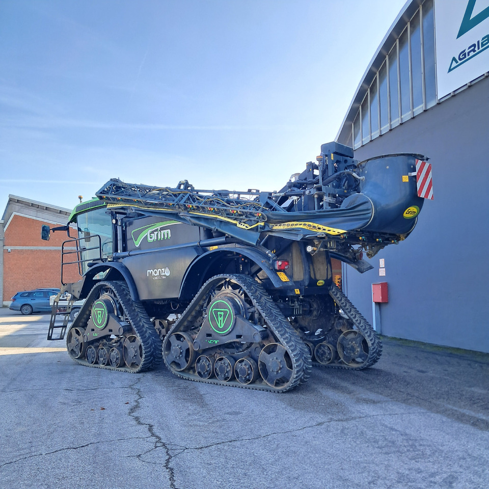 GRIM SERIE 9 - Mașină de erbicidat autopropulsata: Foto 3 GRIM SERIE 9 - Mașină de erbicidat autopropulsata: Foto 3