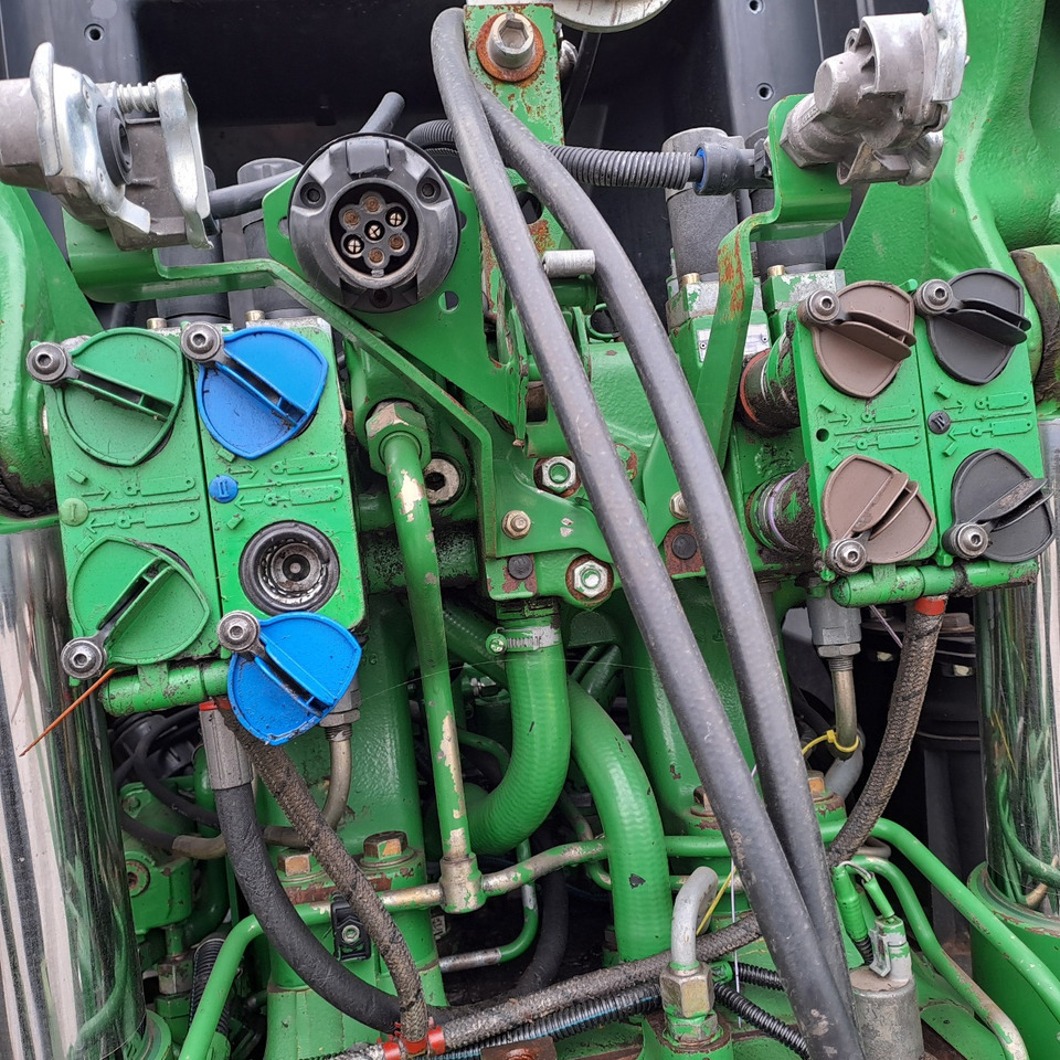 JOHN DEERE 6170R - ASTA AGRIBERTOCCHI - Tractor agricol: Foto 5 JOHN DEERE 6170R - ASTA AGRIBERTOCCHI - Tractor agricol: Foto 5